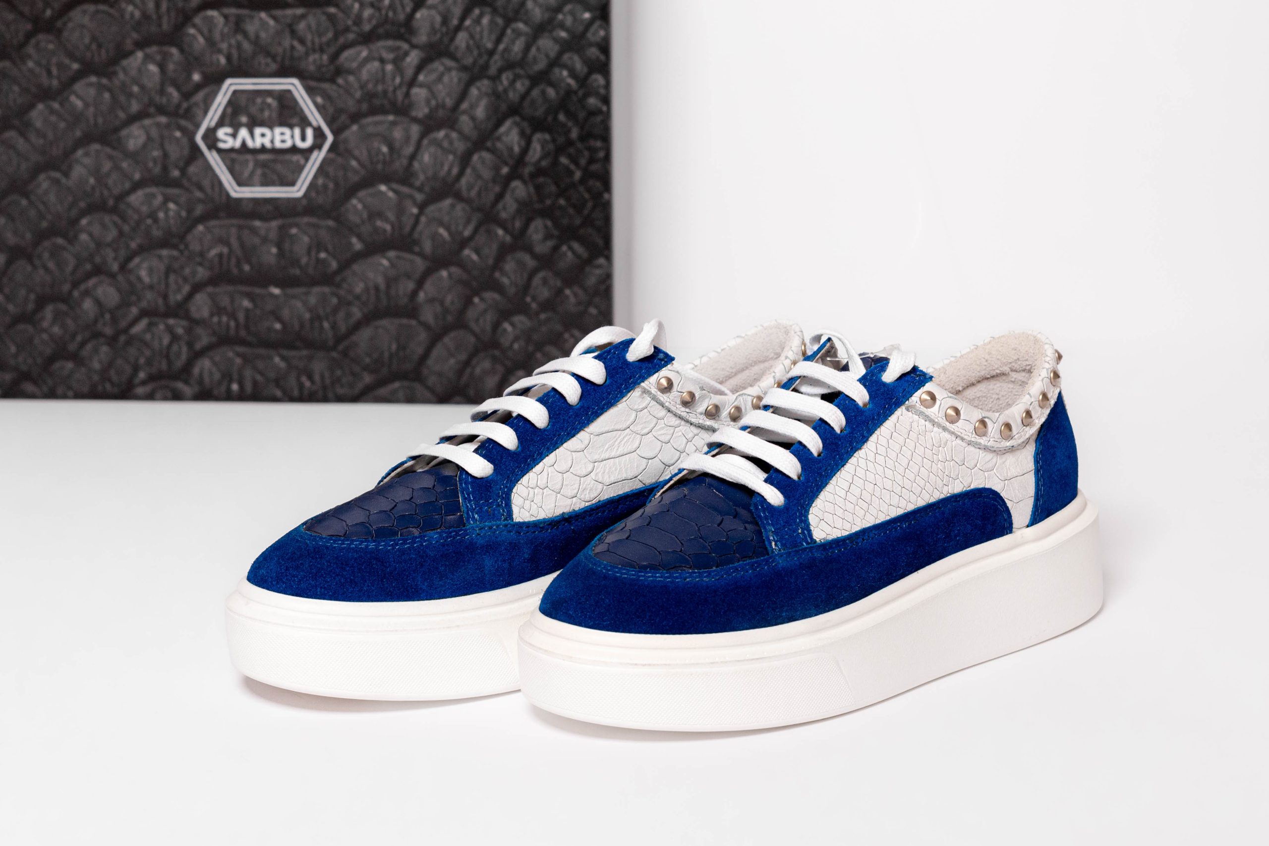 Low sneakers MJ101/04