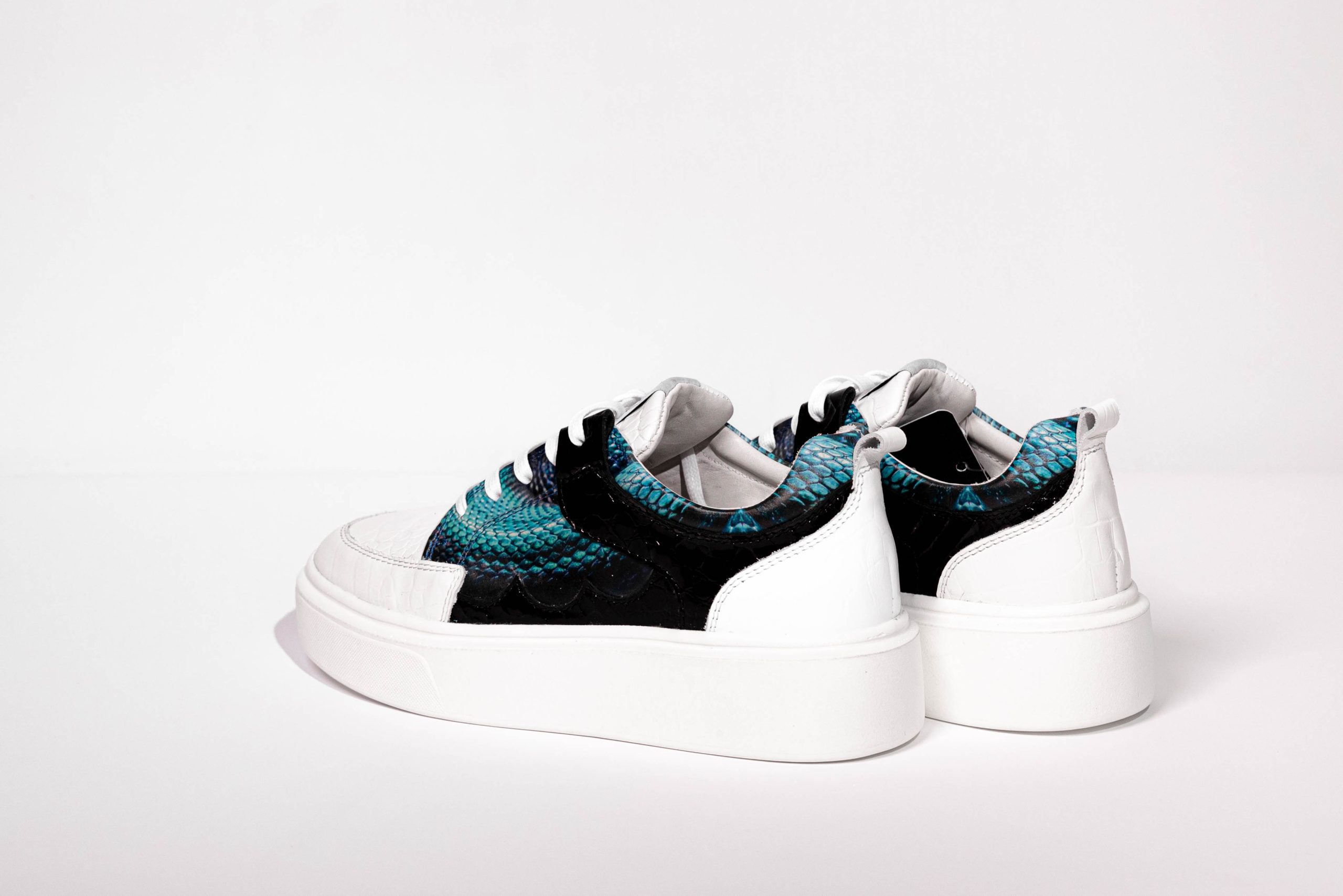 Low sneakers A20-101/06 - Image 3